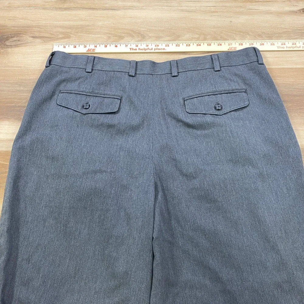 L.L. Bean Comfort Waist Pants Mens 40 Heritage Cotton Pleated Classic Gray